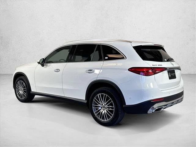 New 2026 Polar White Mercedes-Benz GLC 300 image 37