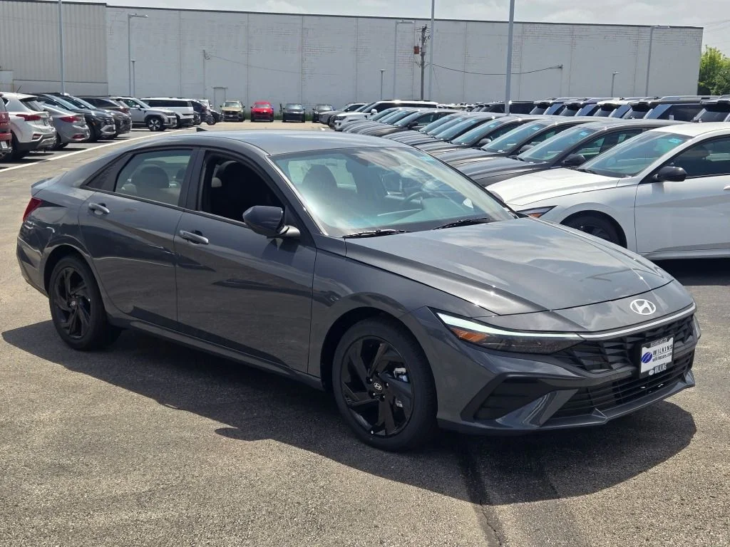 New 2026 Gray Hyundai SEL Sport image 3