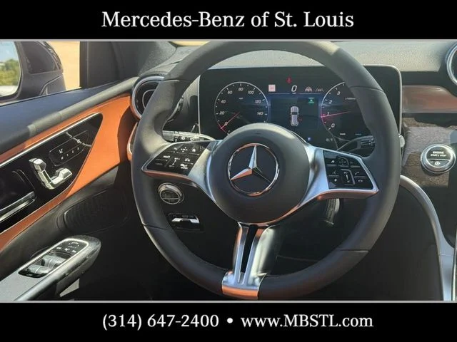 New 2026 Black Mercedes-Benz GLC 300 image 9