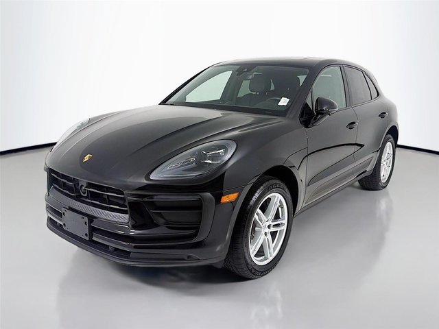2023 Porsche Macan 