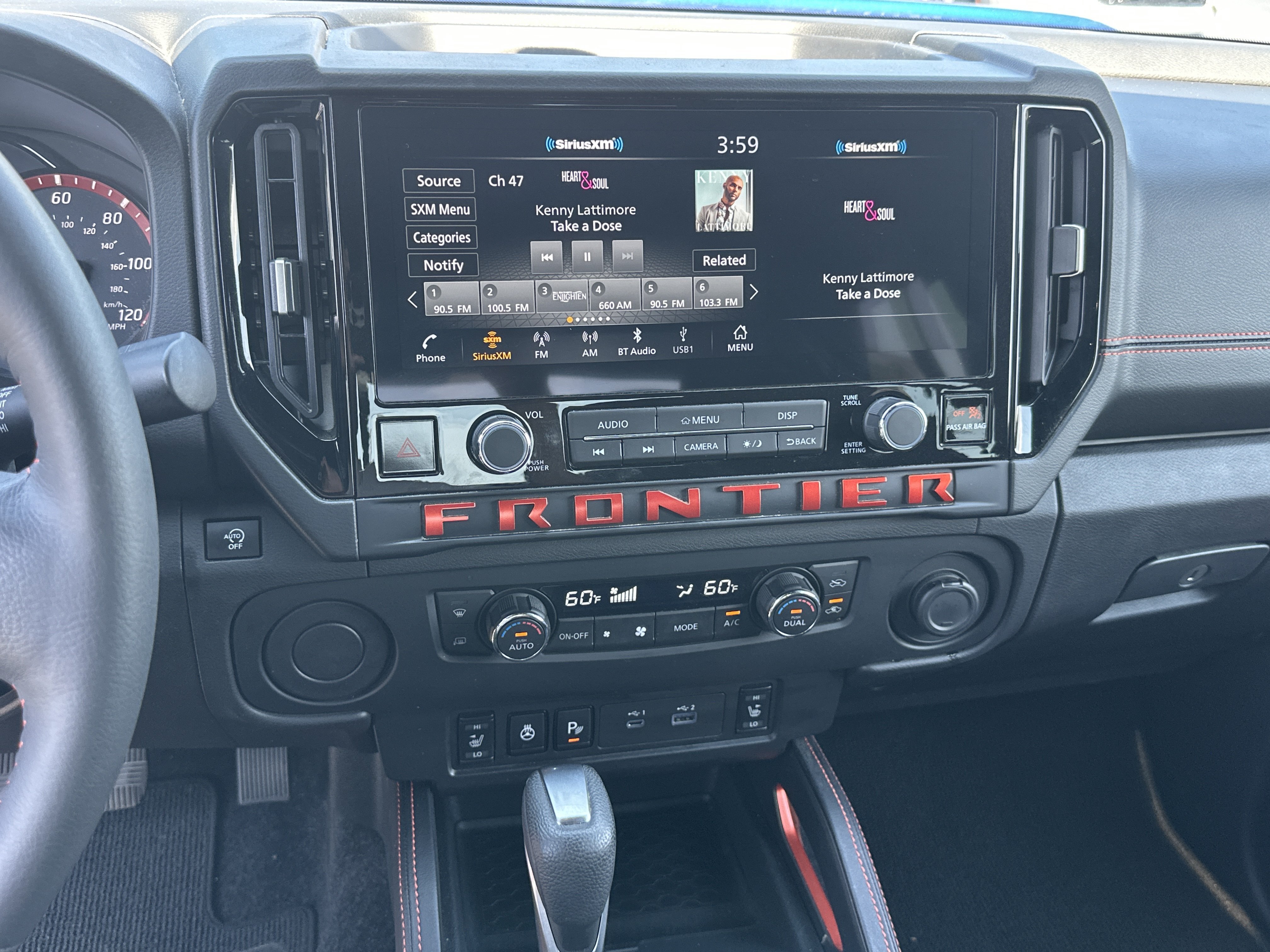 Used 2025 Bluestone Pearl Nissan PRO-X image 24