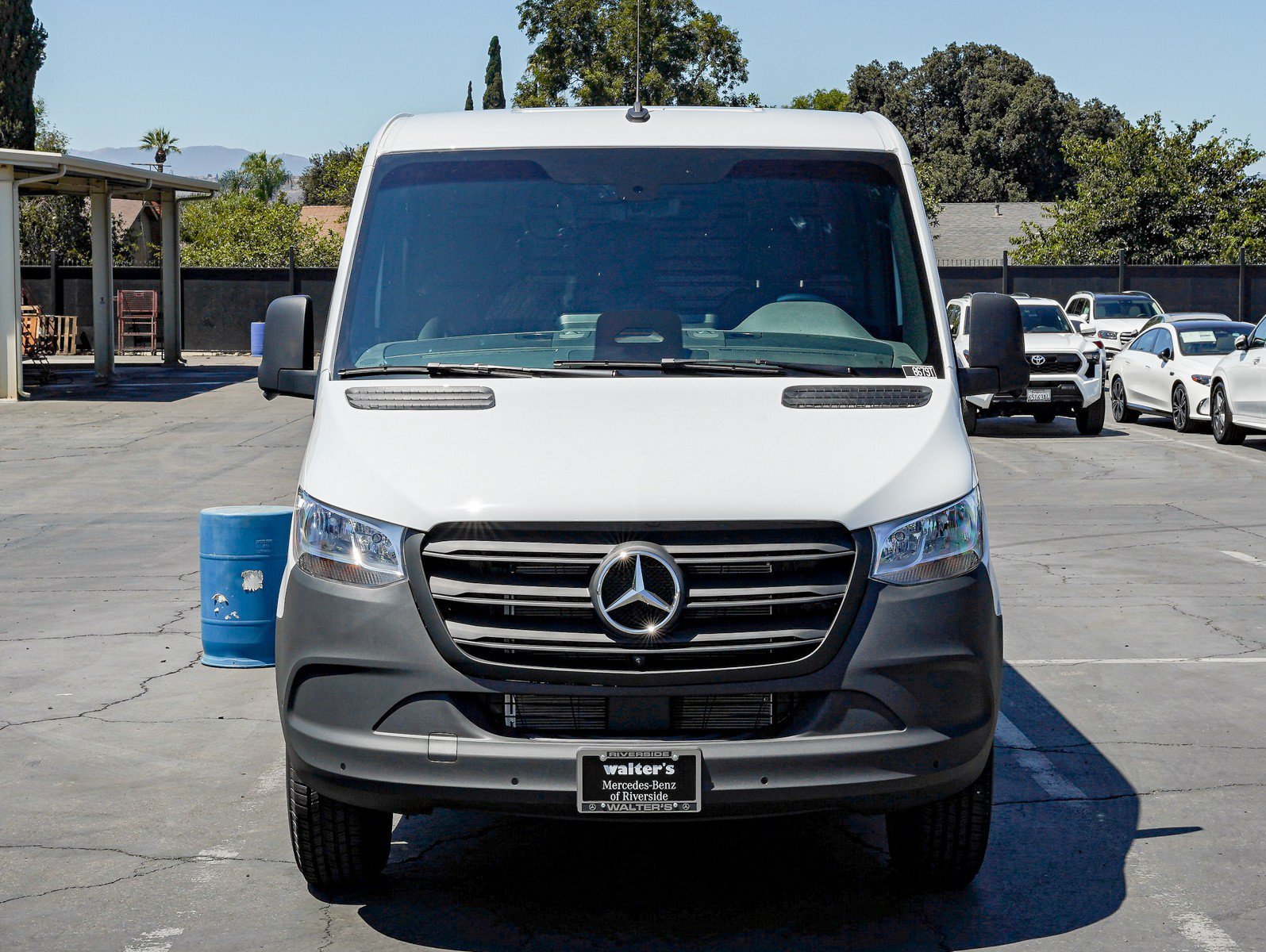 New 2026 Arctic White Mercedes-Benz 2500 Standard Roof I4 Diesel 144 RWD image 2