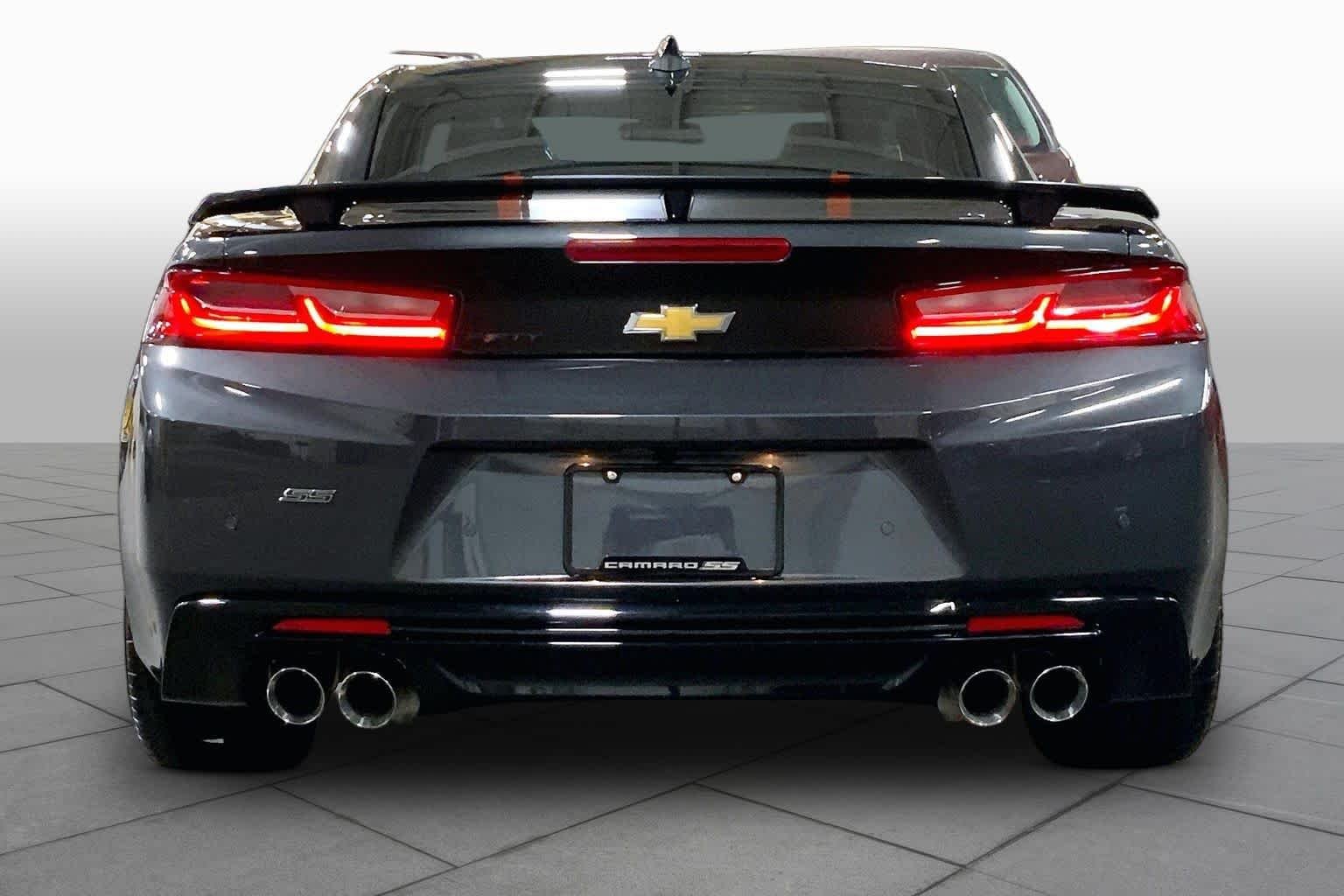 Used 2017 Nightfall Gray Metallic Chevrolet 2SS image 5
