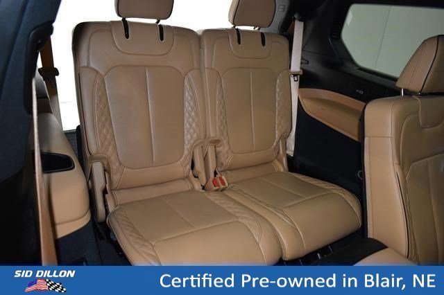 Used 2024 Diamond Black Crystal Pearlcoat Jeep Summit image 11