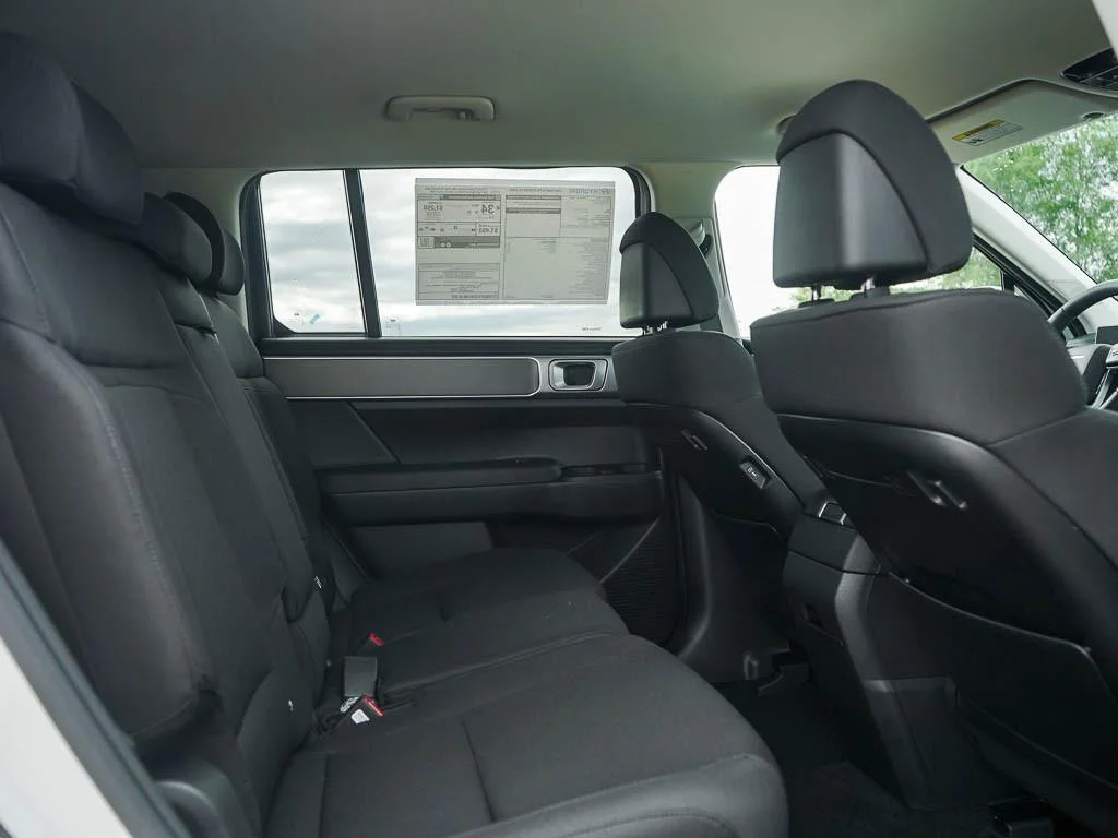 2026 Hyundai Santa Fe SE - Photo 38