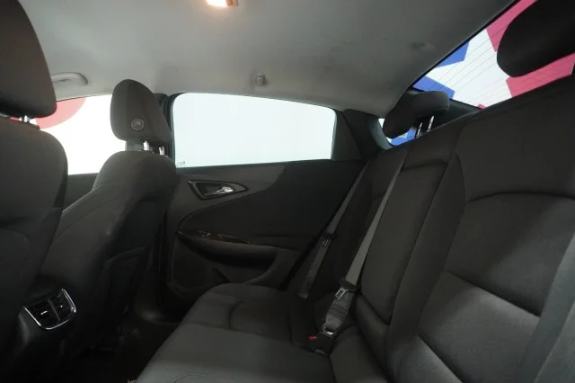 Used 2023  Chevrolet LT image 18