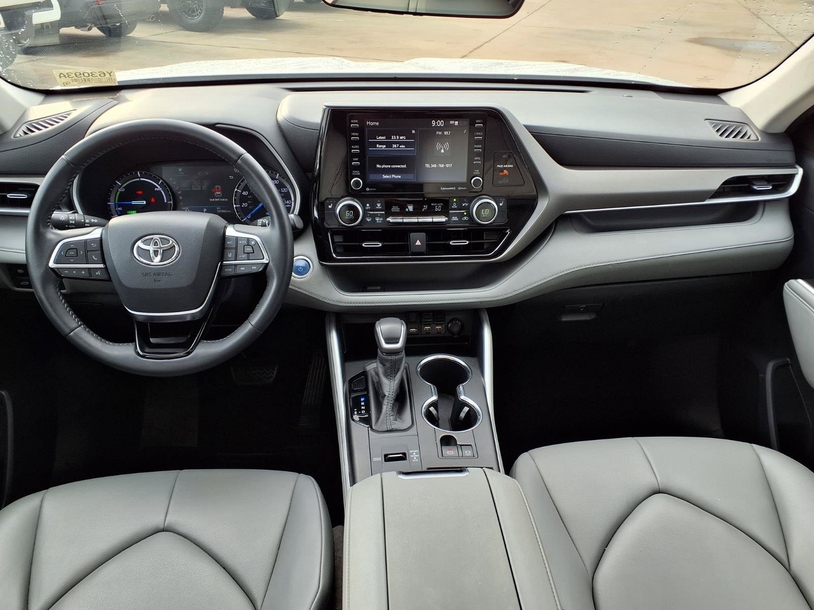 Certified Used 2020 Blizzard Pearl Toyota XLE image 10