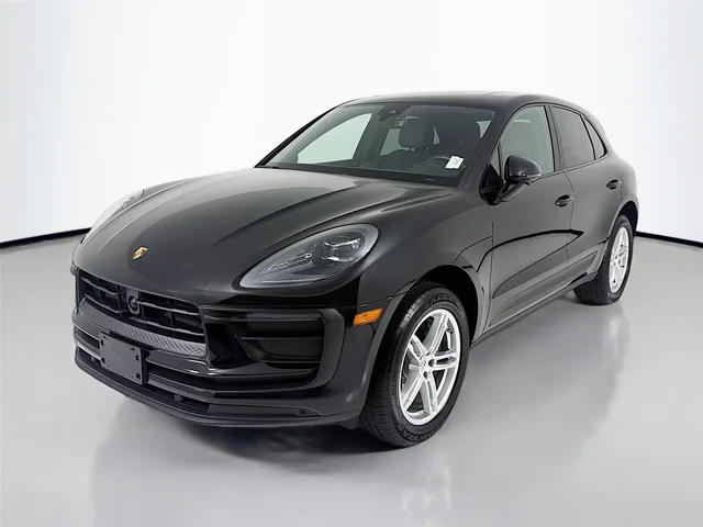 2023 Porsche Macan 