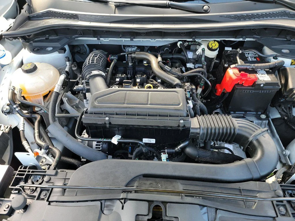 Used 2023 White Ford Active image 20