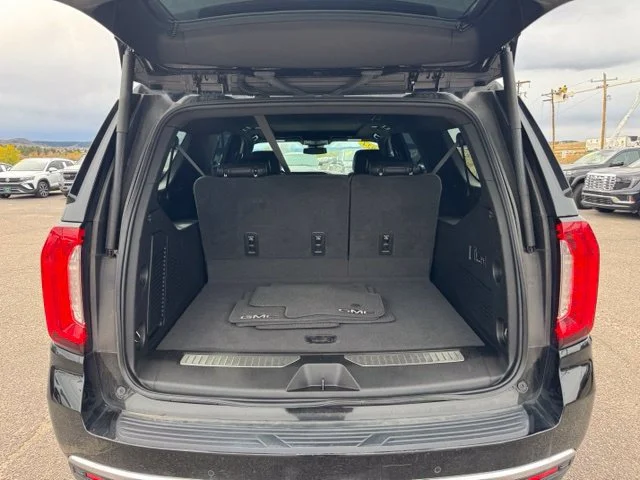 Used 2024 Onyx Black GMC Denali image 26
