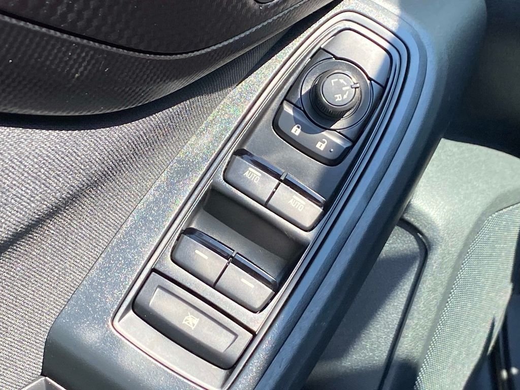 Used 2021 Gray Subaru Base image 31