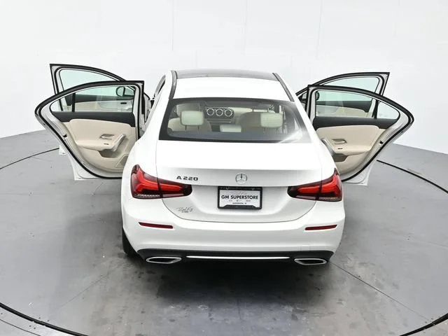 Used 2022 Polar White Mercedes-Benz A 220 image 42