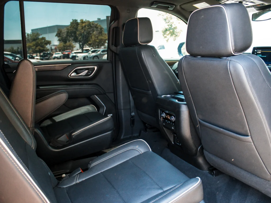 Used 2023 Midnight Blue Metallic Chevrolet Premier image 29