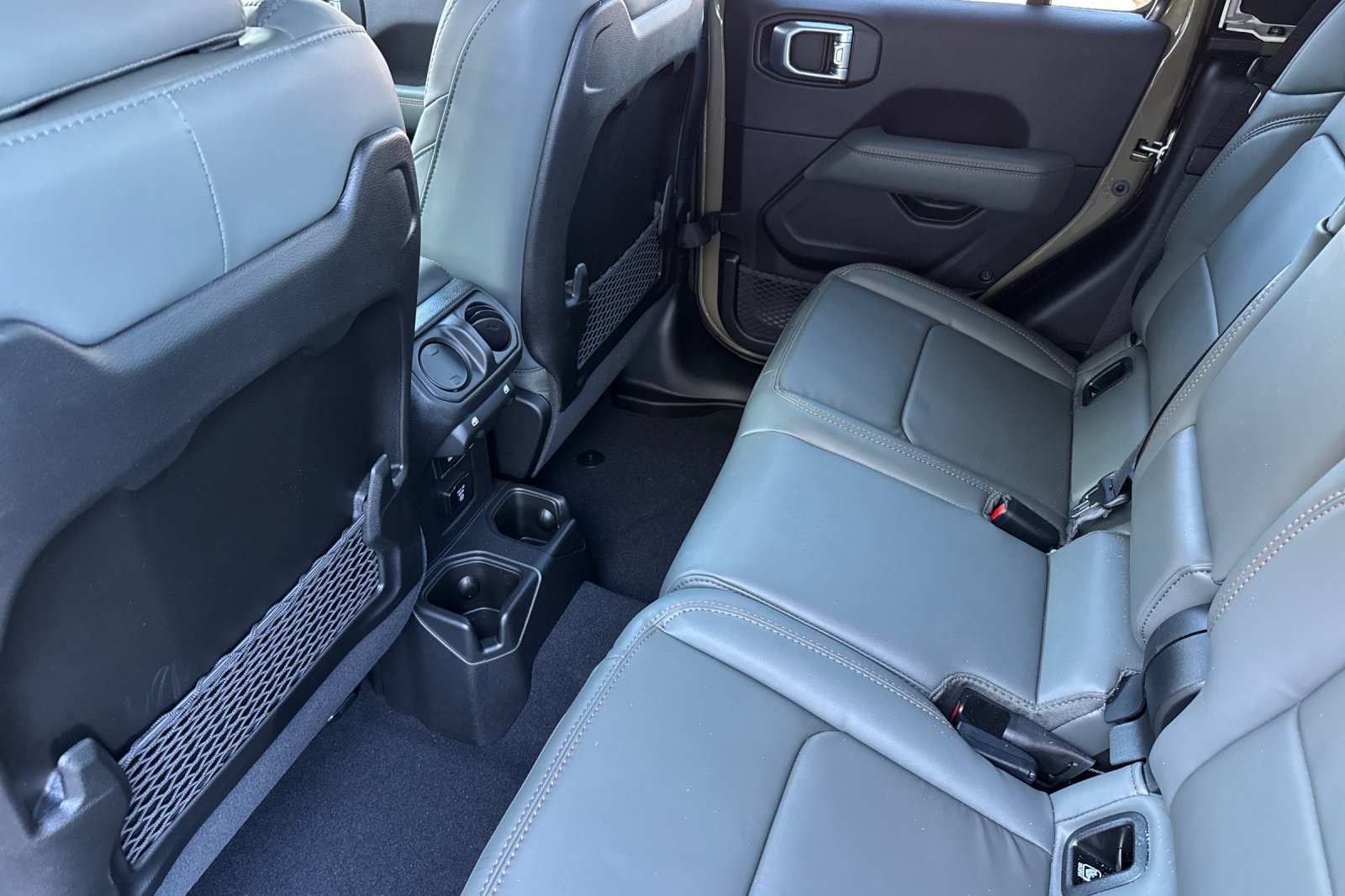 New 2026 41 Exterior Paint Jeep Mojave image 12