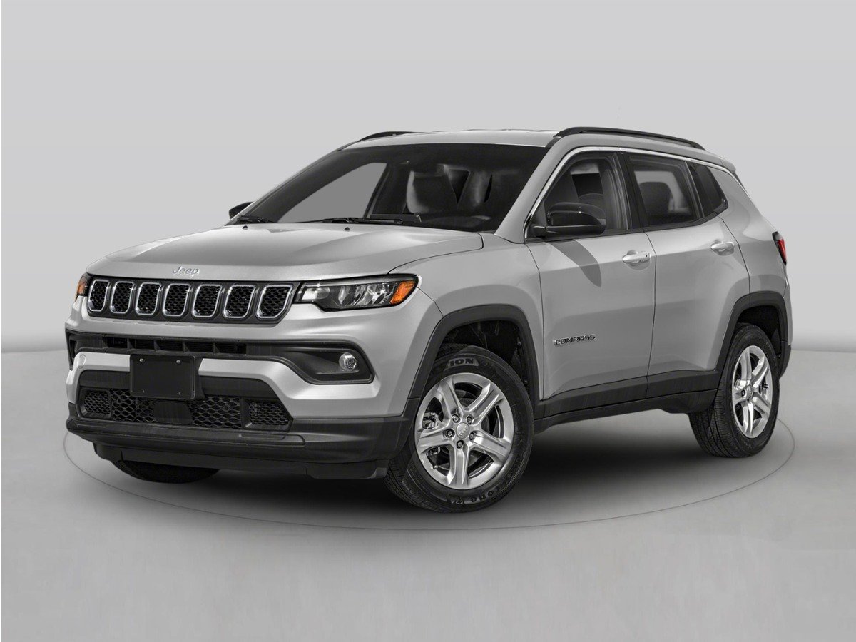 New 2026 Bright White Clear-Coat Exterior Paint Jeep Altitude Special Edition image 13