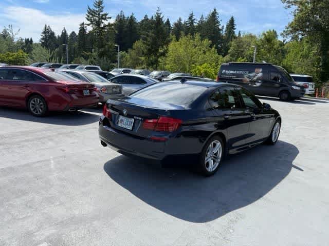 Used 2014  BMW 528i xDrive image 5