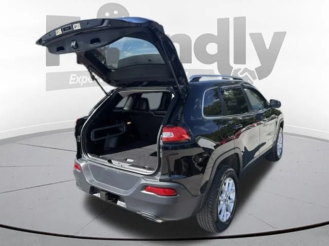 Used 2018 Diamond Black Jeep Latitude Plus image 47