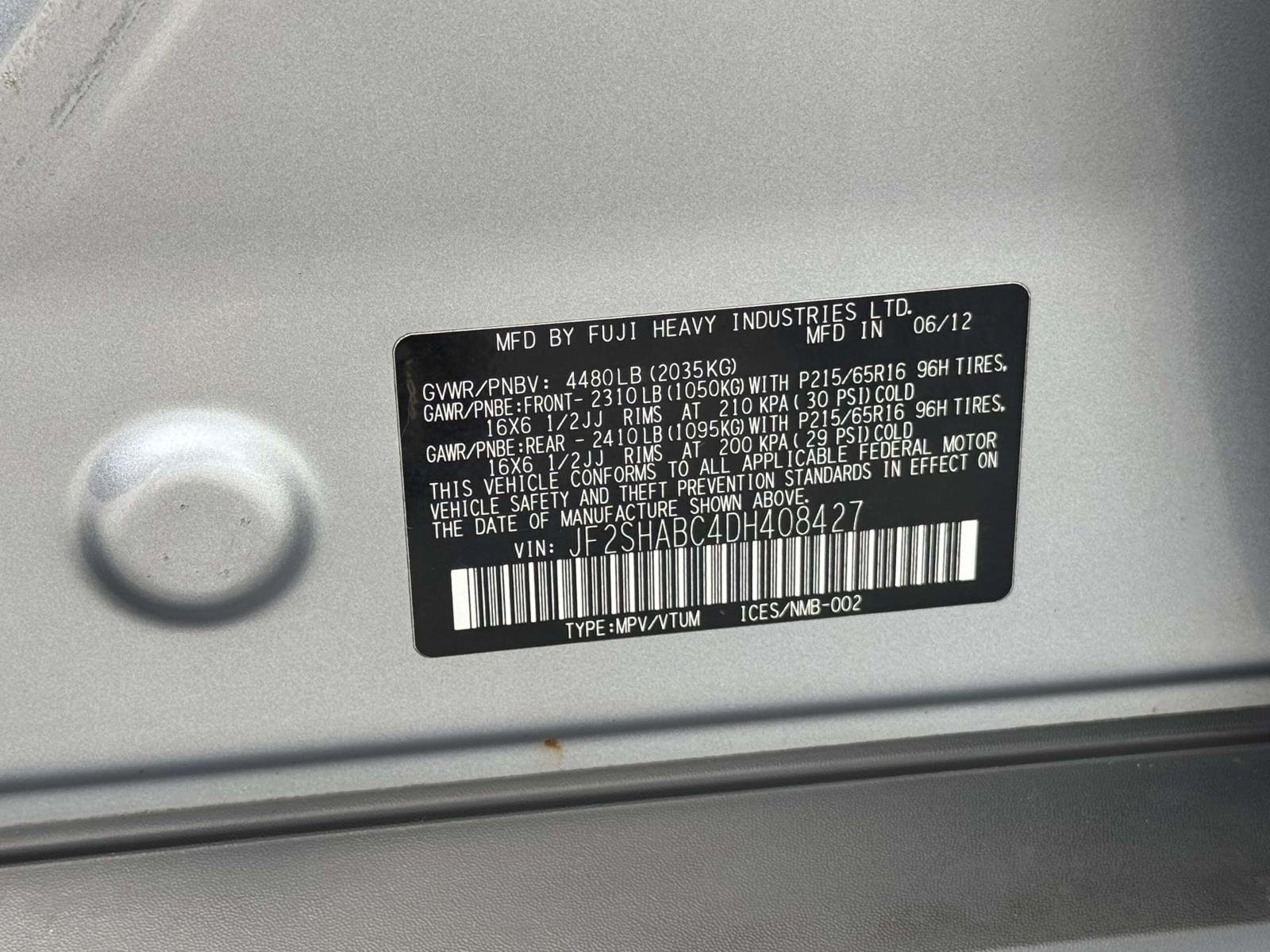 Used 2013 Ice Silver Metallic Subaru 2.5X image 25