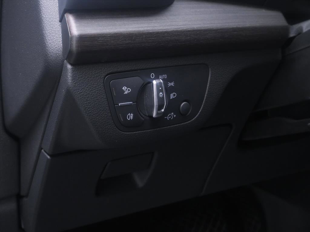 Used 2024 Silver Metallic Audi S line Premium image 22