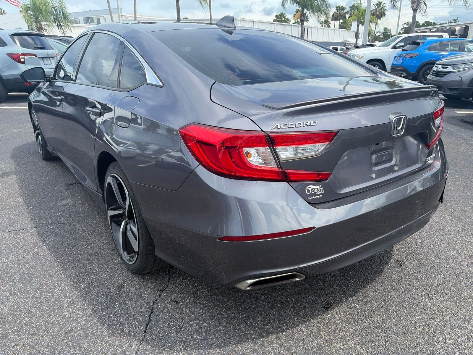 Used 2020 Gray Honda Sport image 5