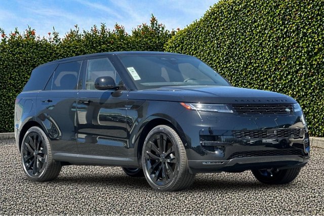 2026 Land Rover Range Rover Sport SE