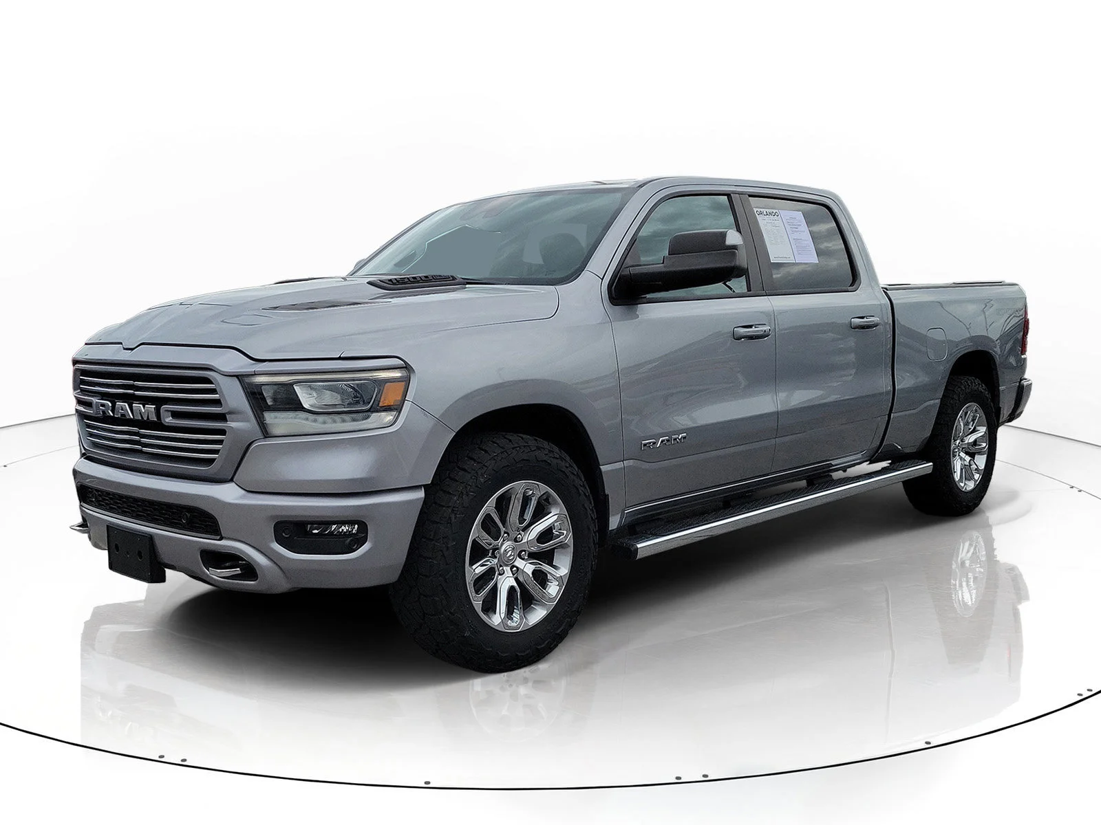 Used 2023 Billet Silver Metallic Clearcoat Ram Laramie image 3