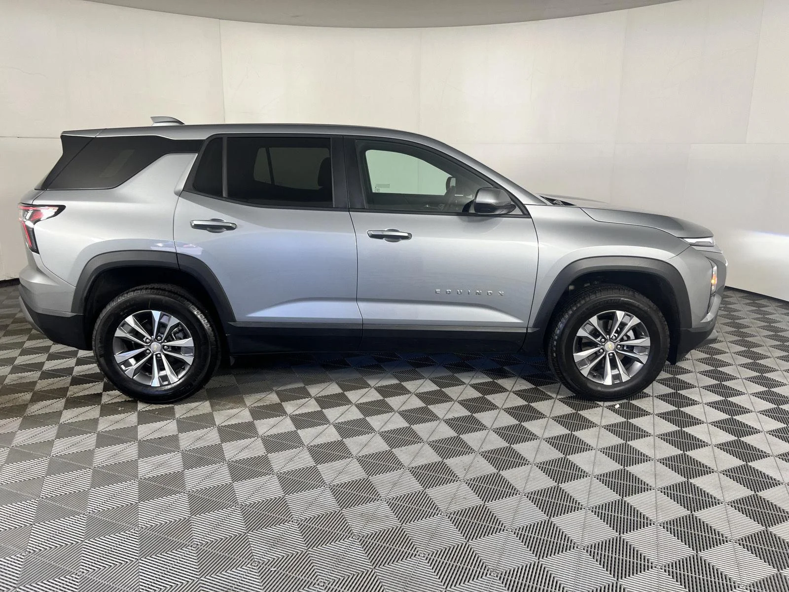 Used 2026 Sterling Gray Metallic Chevrolet AWD LT image 19