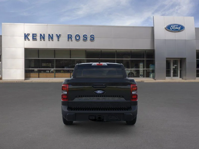 New 2026 Shadow Black Ford XLT image 7