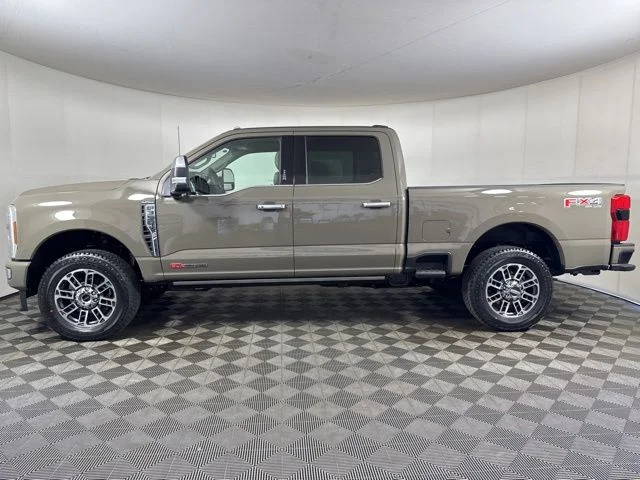 New 2026 Marsh Gray Ford Platinum image 7