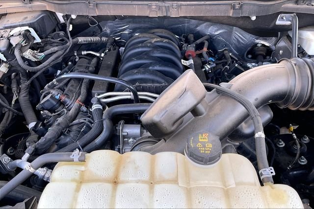 Used 2023 Iconic Silver Metallic Ford Lariat image 8