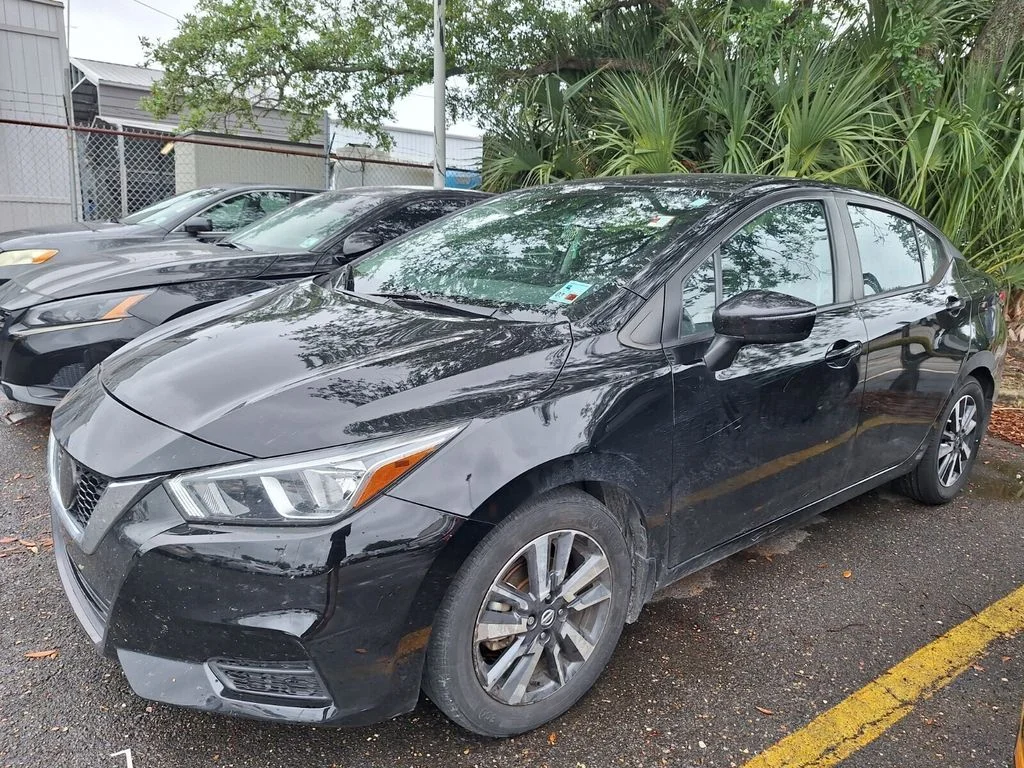 2021 Nissan Versa 1.6 SV CVT's photo