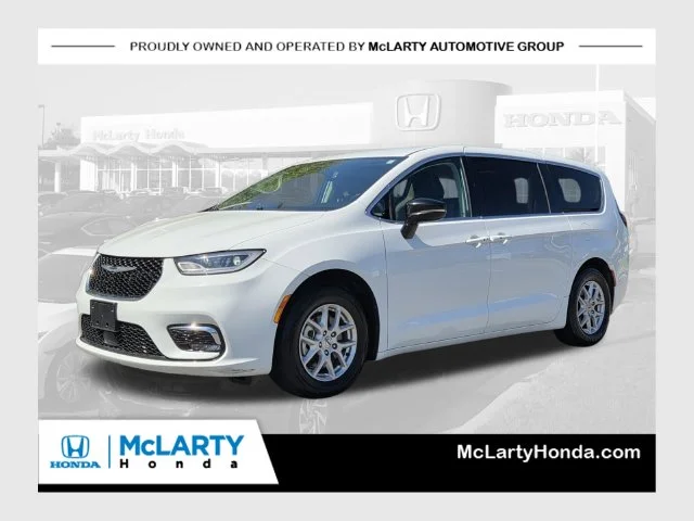 2024 Chrysler Pacifica