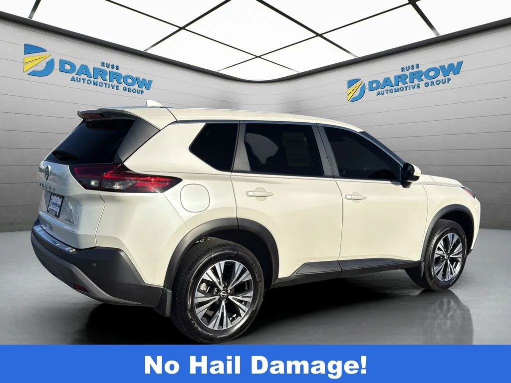 Used 2023 White Nissan SV image 5