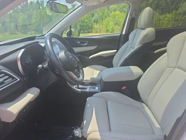 Used 2022 White Subaru Limited image 17