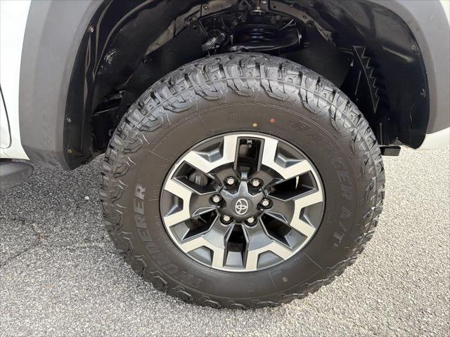 Certified Used 2021 ICE CAP Toyota TRD Off Road image 22