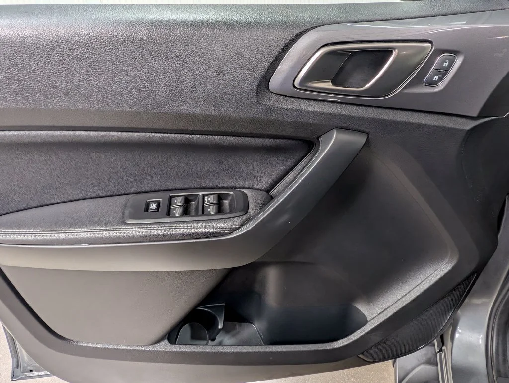 Certified Used 2022 Carbonized Gray Metallic Ford Lariat image 11