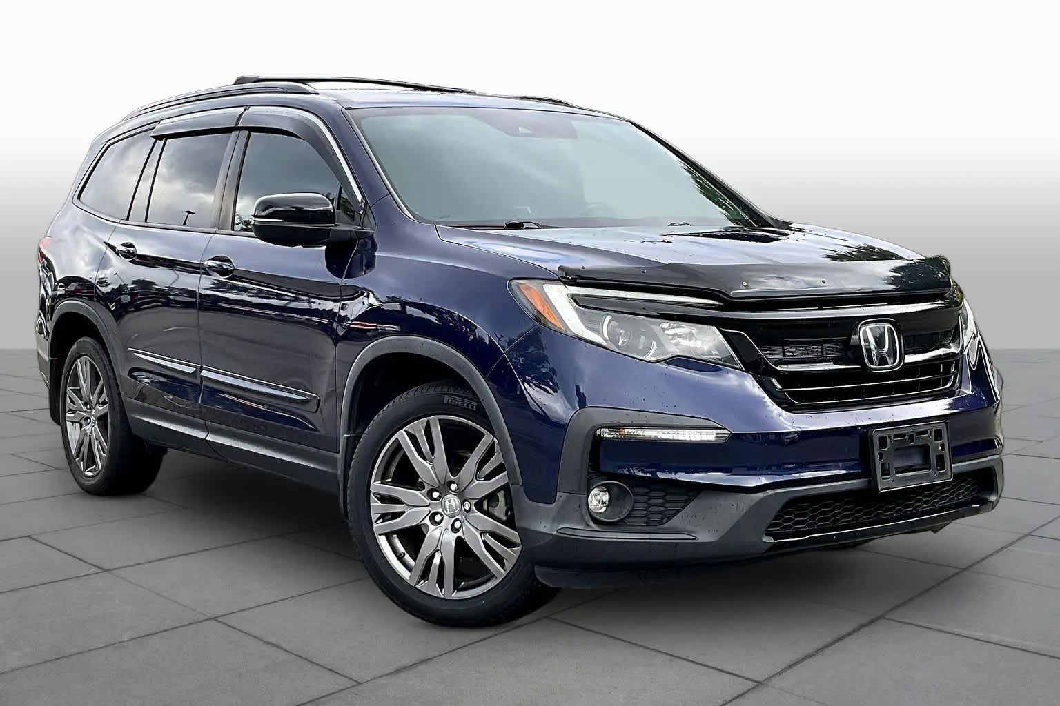 Used 2022 Obsidian Blue Pearl Honda Sport image 3