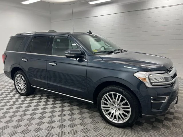 Used 2023 Blue Ford Limited image 4
