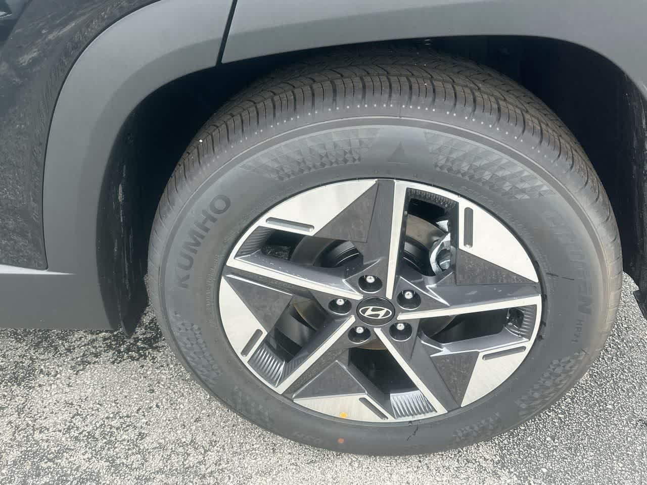 New 2026 Phantom Black Hyundai SEL FWD image 40