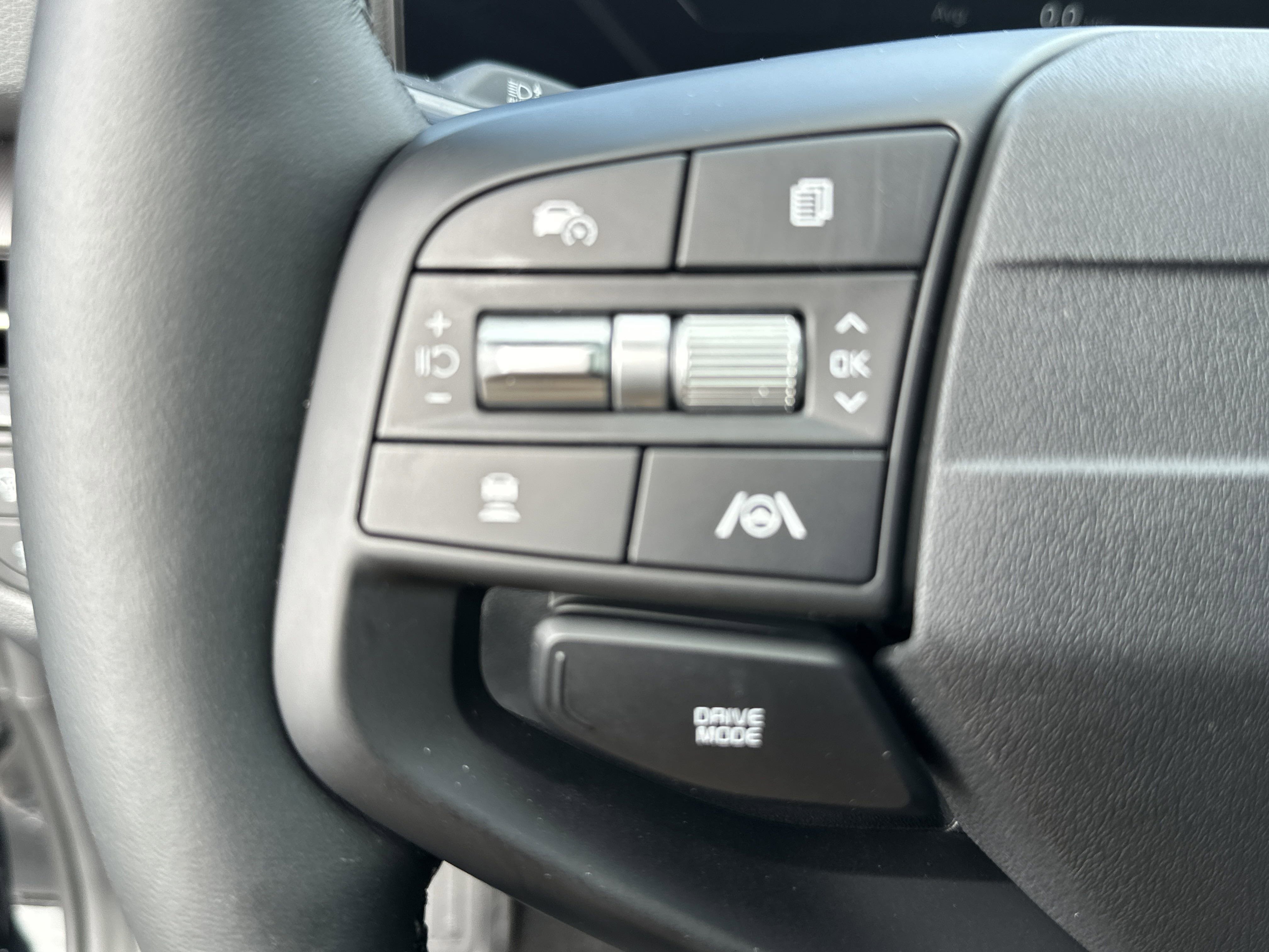 2026 Kia Sportage SX - Photo 30