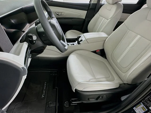 New 2026 Hyundai TUCSON SEL