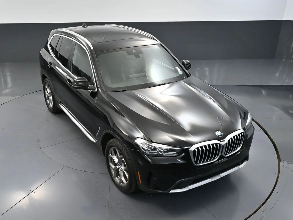 Used 2023 Black BMW xDrive30i image 59