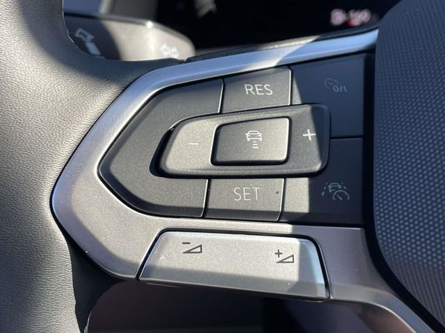 New 2026 Gray Volkswagen 2.0T SE w/Technology image 18