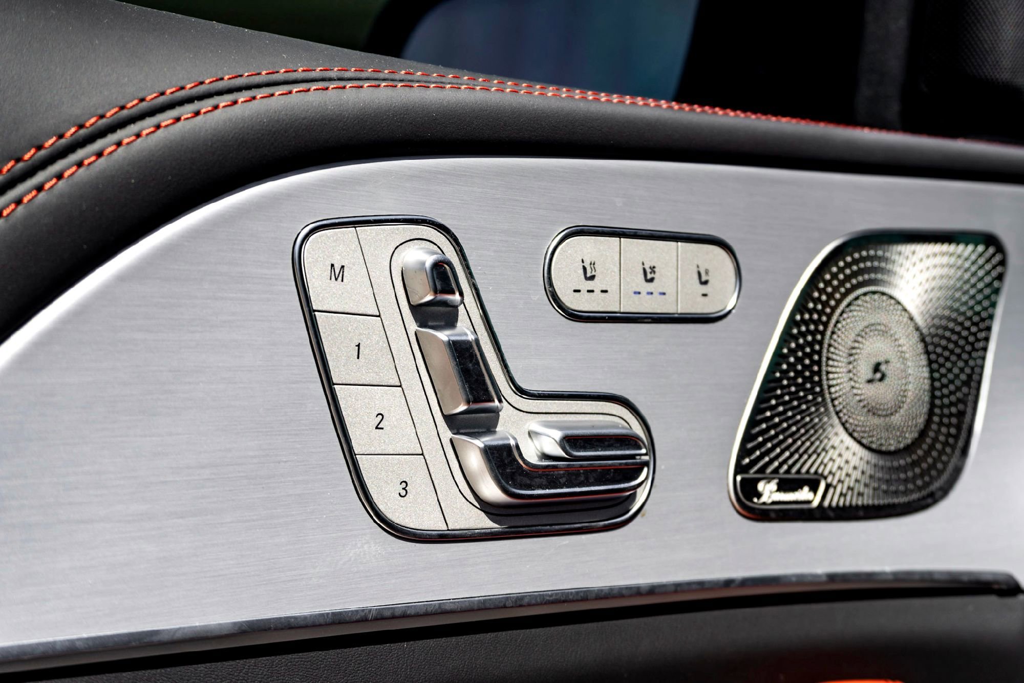 2025 Mercedes-Benz GLE AMG GLE 53 - Photo 37