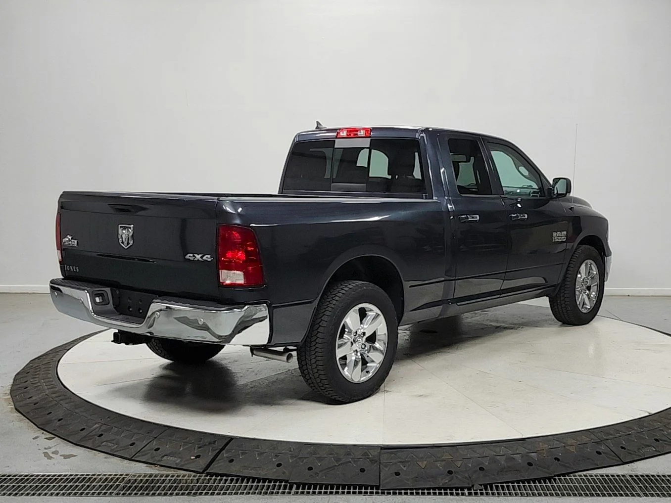 Used 2018 Gray Ram Big Horn image 7