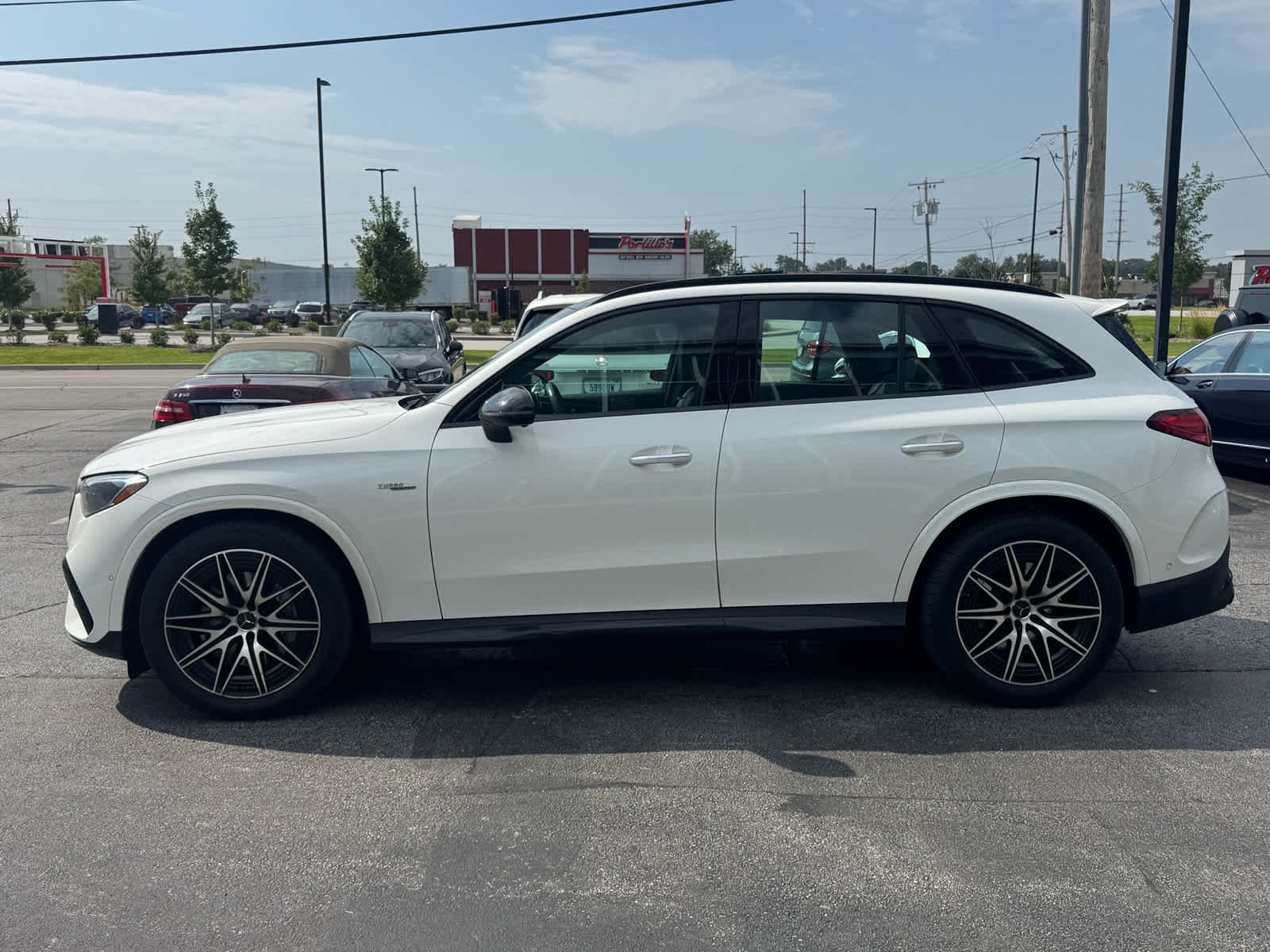 2025 Mercedes-Benz GLC AMG GLC43 - Photo 6