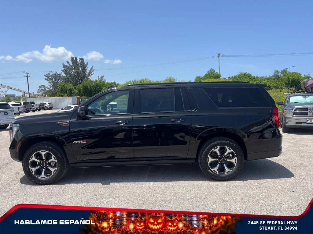 New 2026 Onyx Black GMC AT4 Ultimate image 4