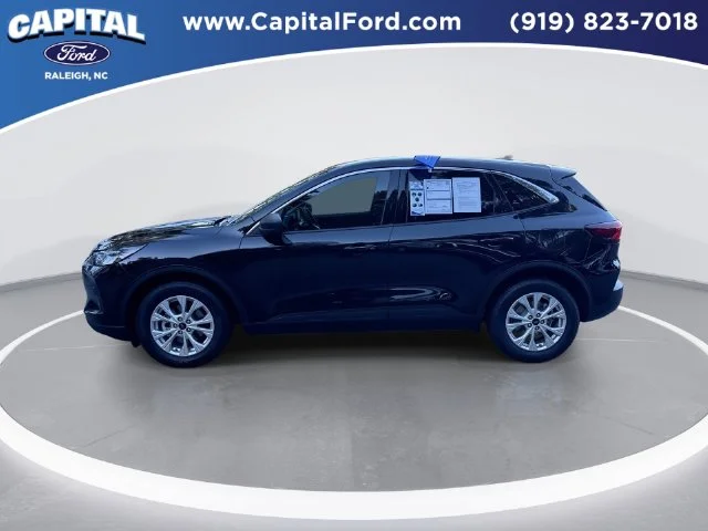 Used 2023 Black Ford Active image 5