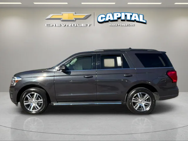 Used 2022  Ford XLT image 2