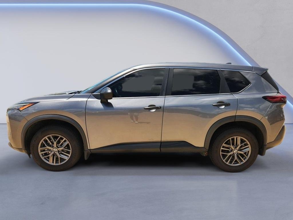 Used 2021 Gun Metallic Nissan S image 6